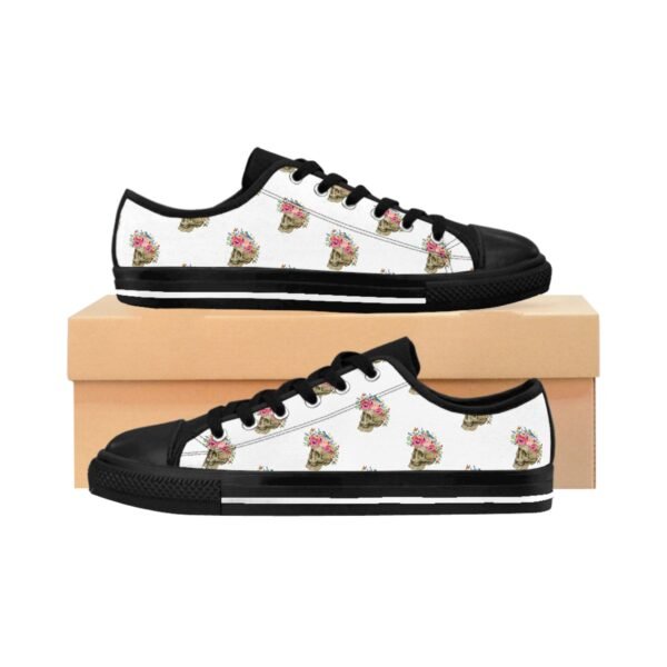 Floral-Skull Pattern Men's Sneakers - Stylish and Unique Casual Footwear - Image 2